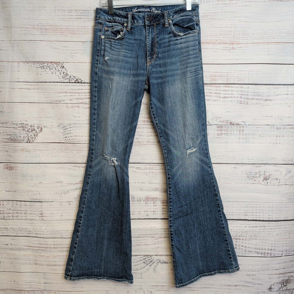 American Eagle 77 Hi-Rise Flare Jeans Medium Wash Stretch Distressed Womens Sz 8